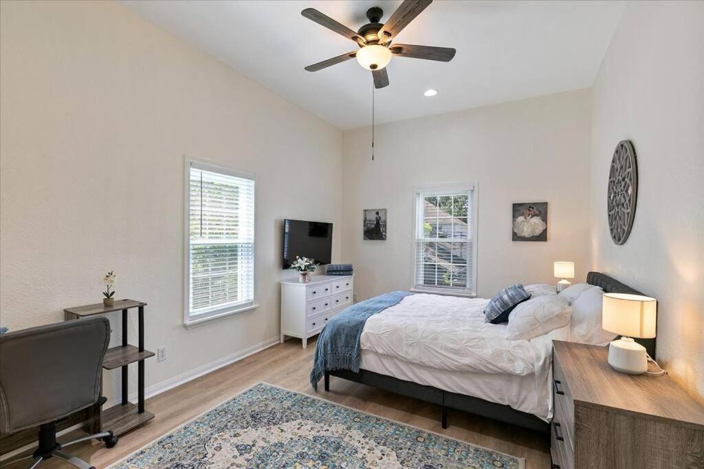 Lucky House - Tranquility In The Middle Of Houston - Tv In Every Room - 300 M2 Exterior photo