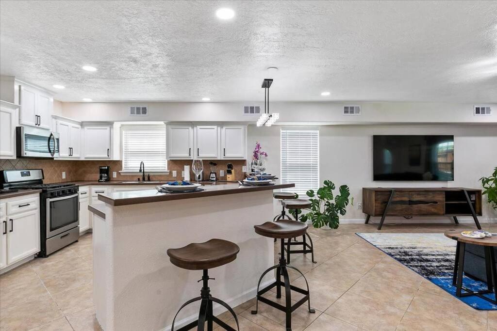 Lucky House - Tranquility In The Middle Of Houston - Tv In Every Room - 300 M2 Exterior photo